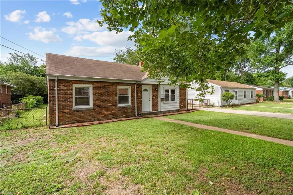 333 Woodview AVE, NORFOLK VA 23505 - Photo 4