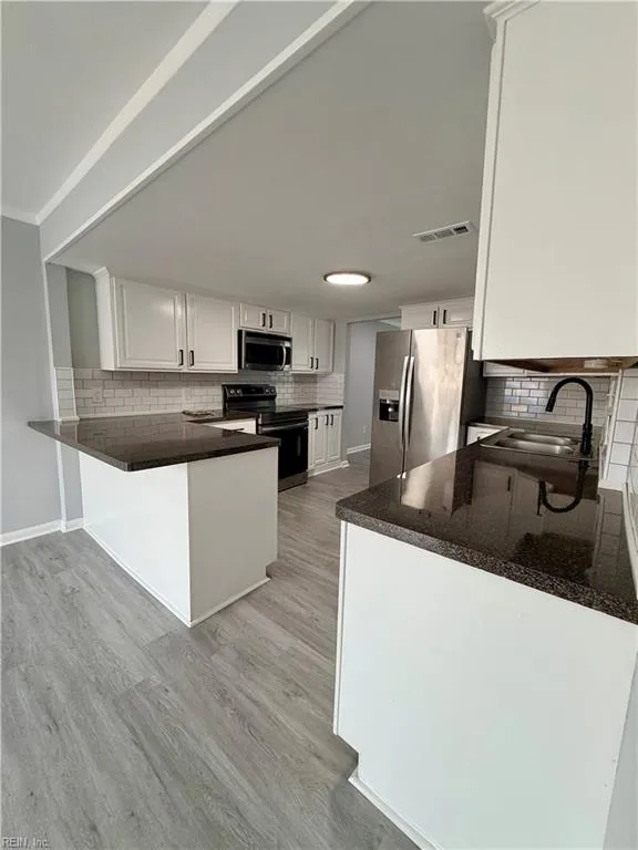 3683 Ship Chandlers WHRF, VIRGINIABEACH VA 23453 - Photo 5