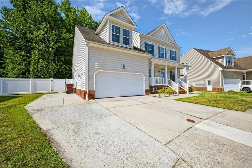 712 Creekwood DR, CHESAPEAKE VA 23323 - Photo 3