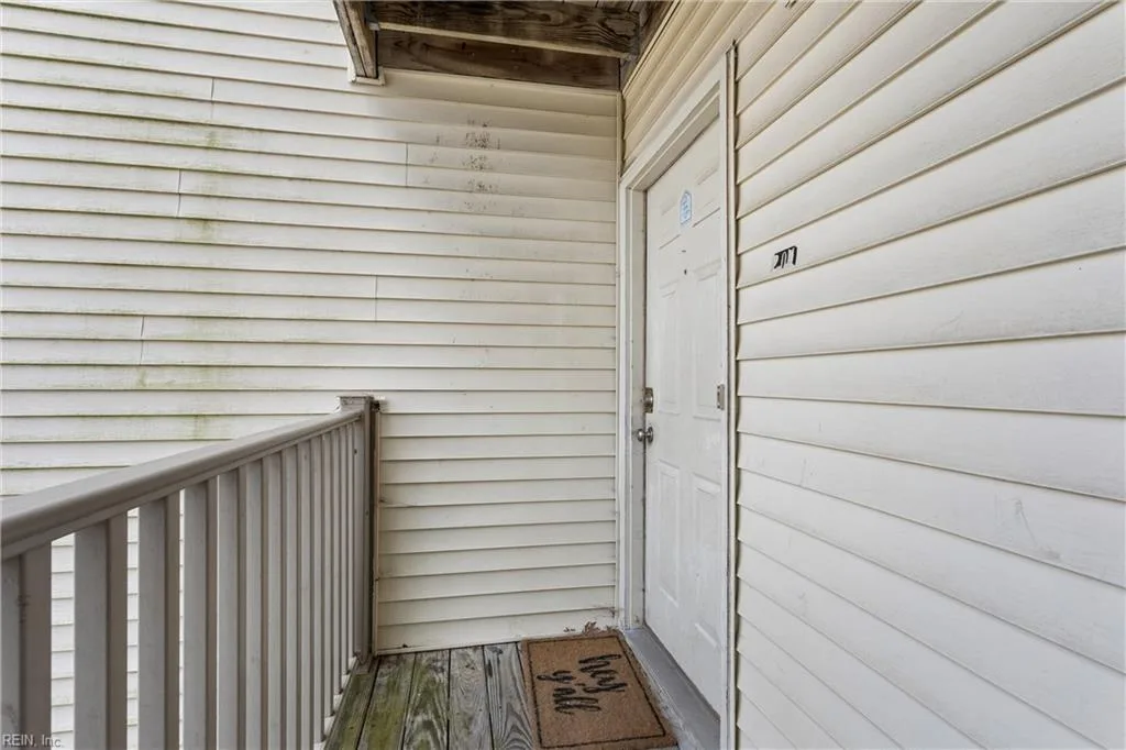 541 Pineland CIR #201, NEWPORTNEWS VA 23608 - Photo 4