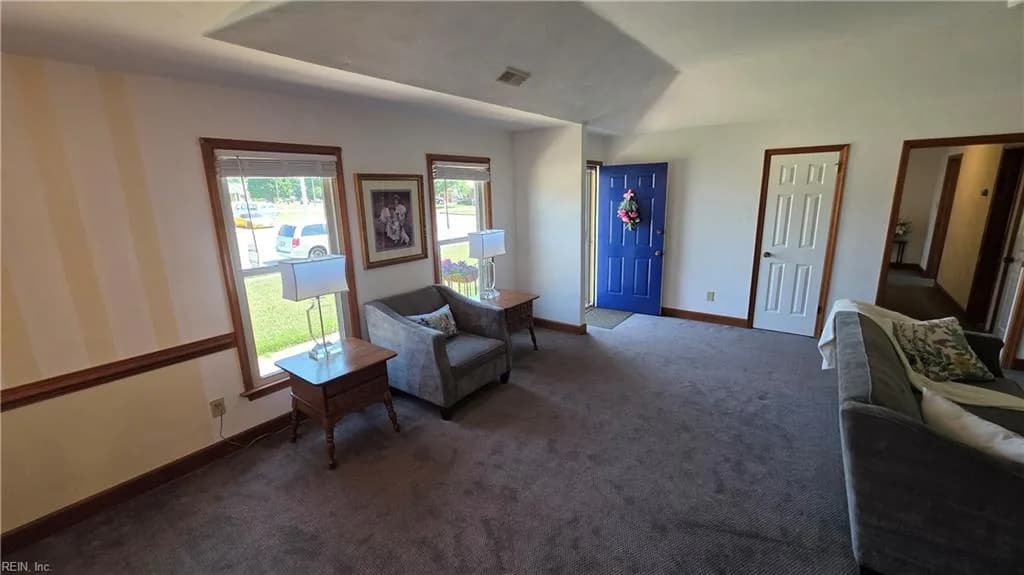 725 Luray TER, CHESAPEAKE VA 23322 - Photo 5