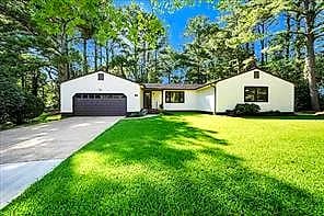 5746 Burbank CT, NORFOLK VA 23502 - Main photo