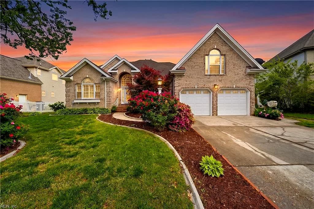 2104 Flowerdew CT, VIRGINIA BEACH VA 23454 - Main photo