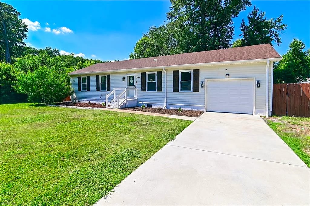 2845 Lambert TRL, Chesapeake — 3 bed Residential, 1,900 sqft