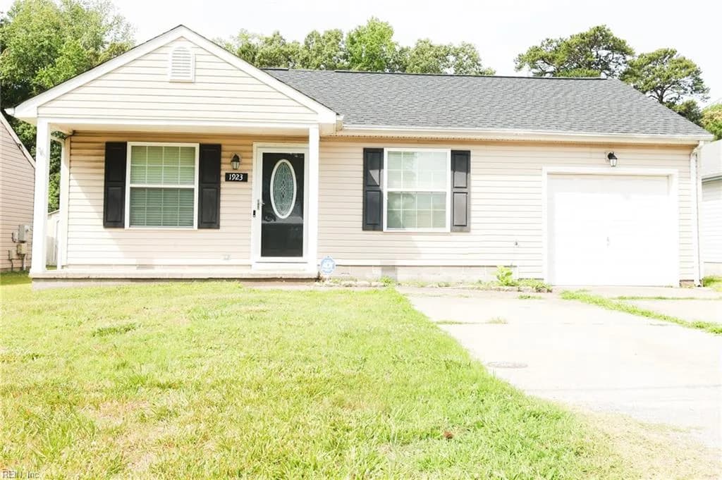 1923 Miller AVE, CHESAPEAKE VA 23320 - Main photo