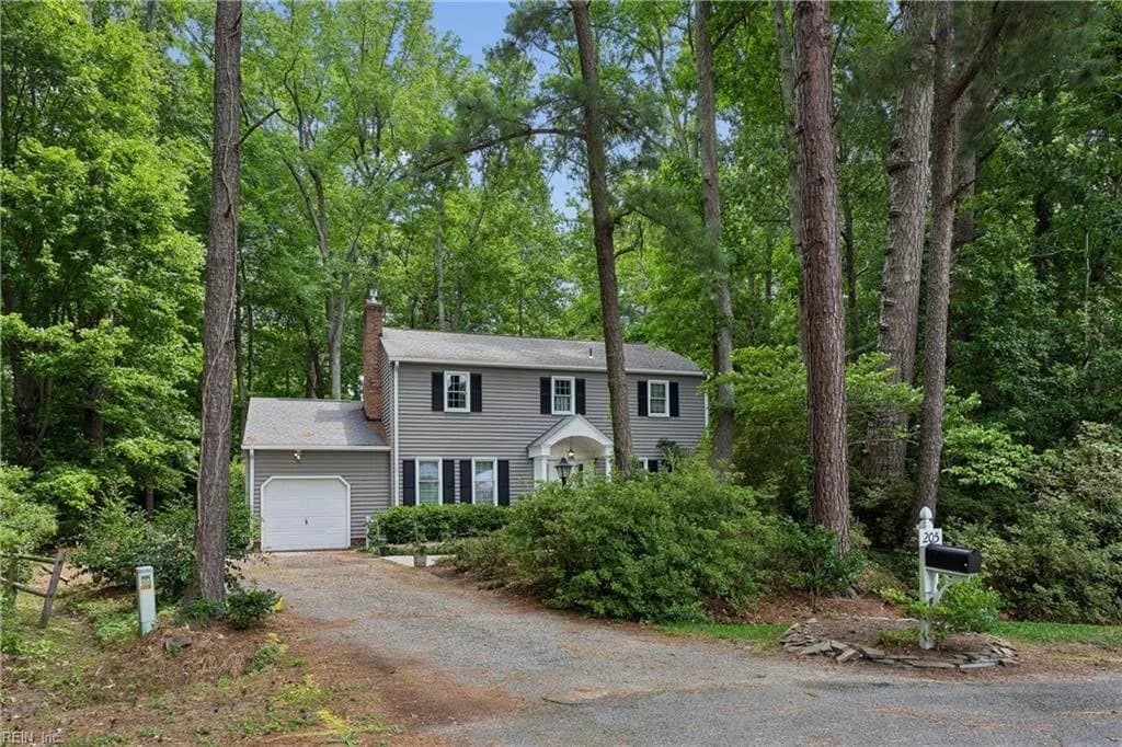 205 Grace ST, SEAFORD VA 23696 - Photo 3