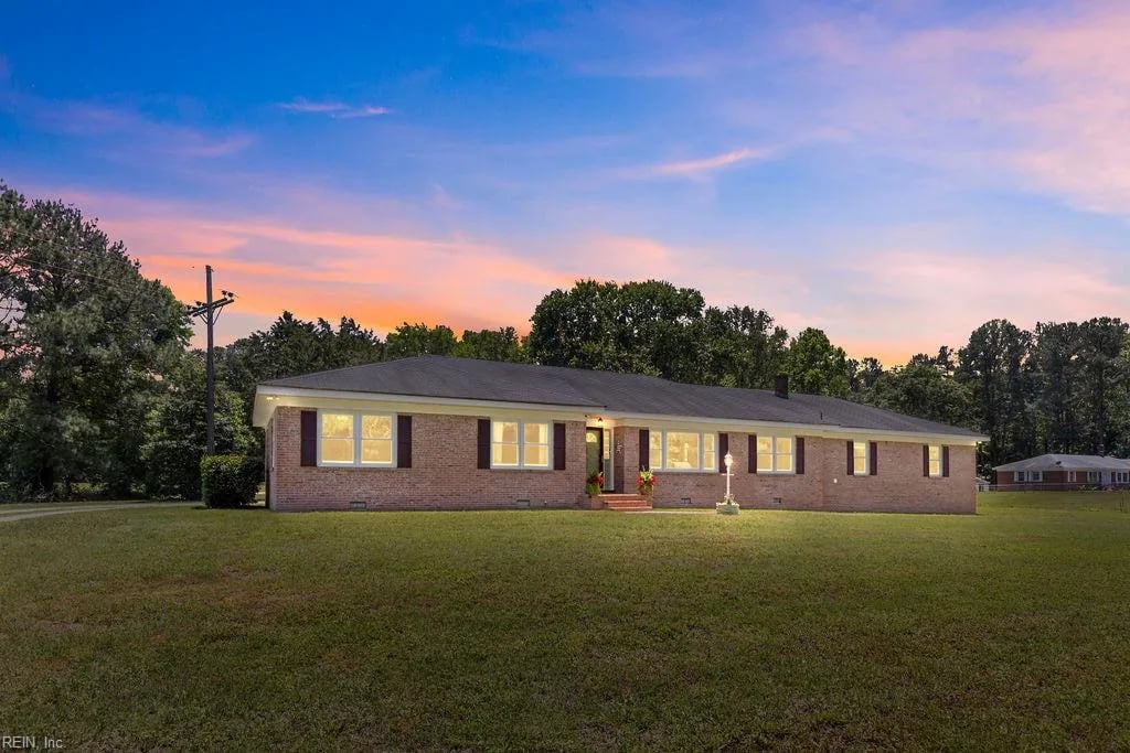 8482 Cut Thru RD, Zuni — 3 bed Residential, 2,173 sqft