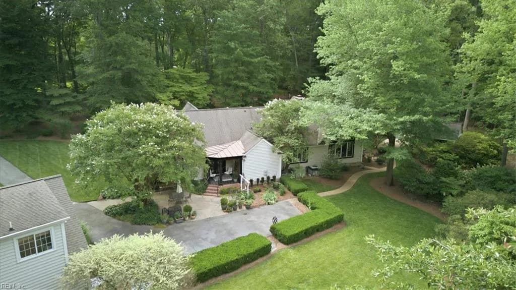 13370 Col Hogan LN, CARROLLTON VA 23314 - Photo 5