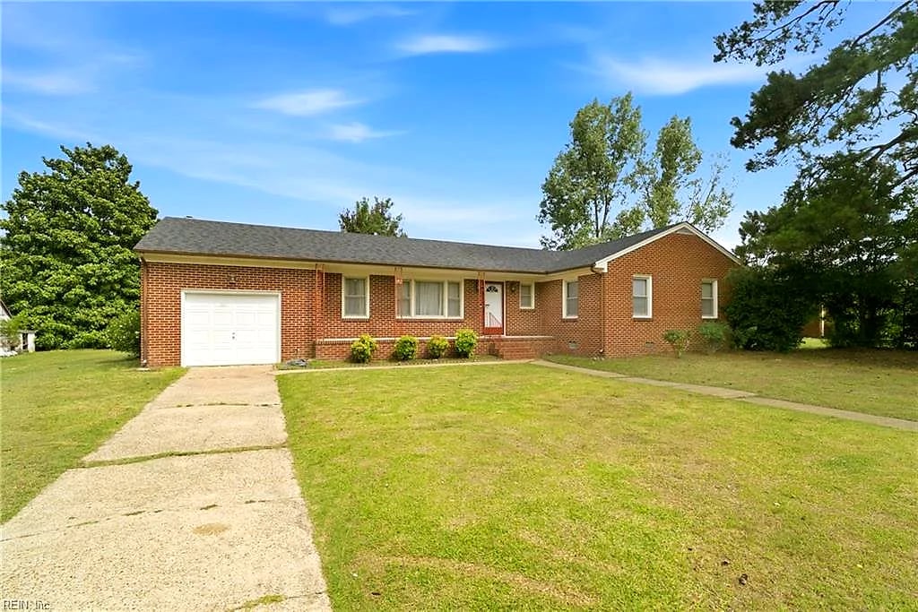 1538 Wilkins DR, Suffolk — 5 bed Residential, 1,505 sqft