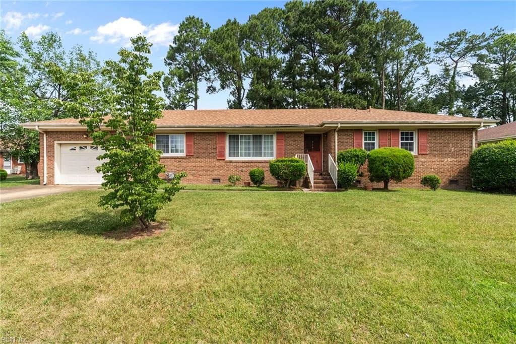 404 Redbrick DR, CHESAPEAKE VA 23325 - Photo 3
