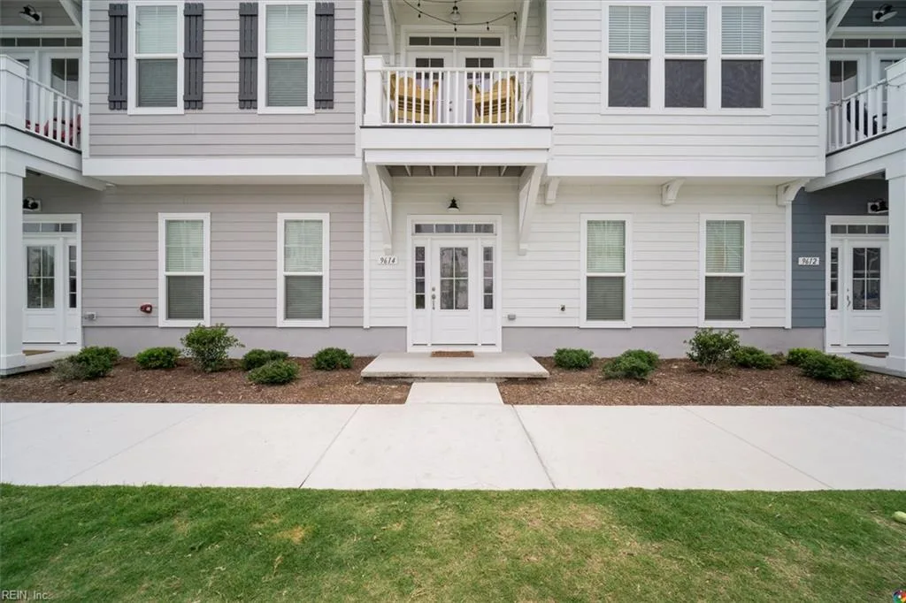 9614 21st Bay ST, NORFOLK VA 23518 - Photo 2