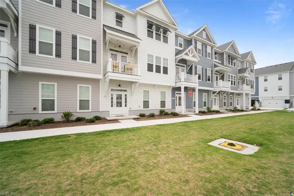 9614 21st Bay ST, NORFOLK VA 23518 - Photo 3