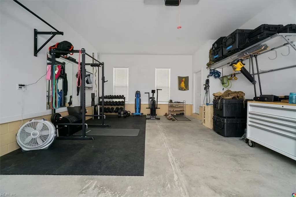 9614 21st Bay ST, NORFOLK VA 23518 - Photo 4