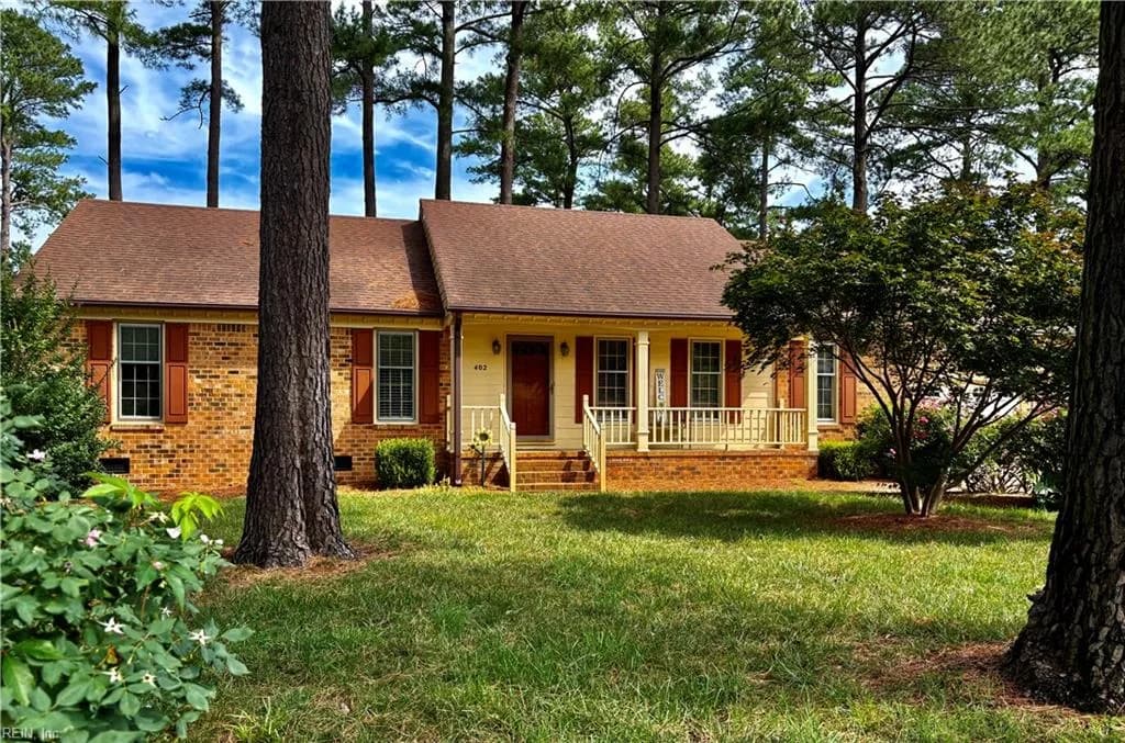 402 Penhook CT, CHESAPEAKE VA 23322 - Main photo