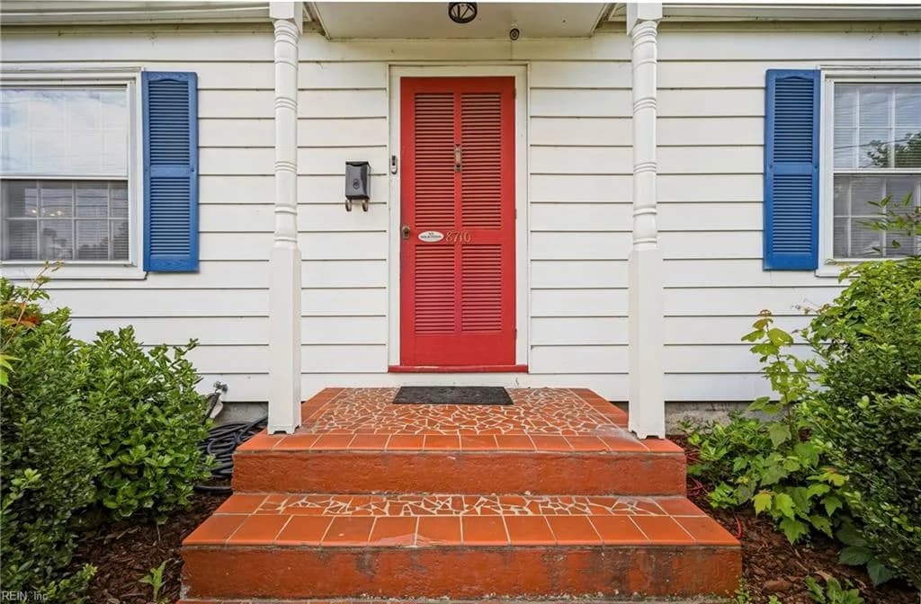 8710 Meadow Brook LN, NORFOLK VA 23503 - Photo 4