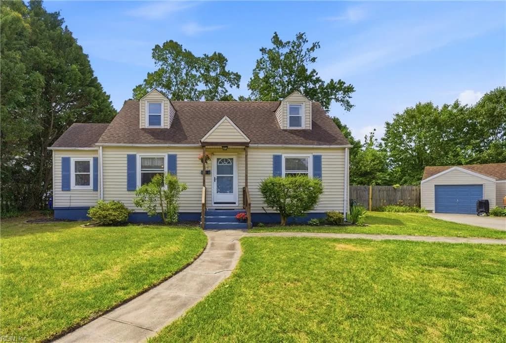 725 Leonard RD, NORFOLK VA 23518 - Photo 3