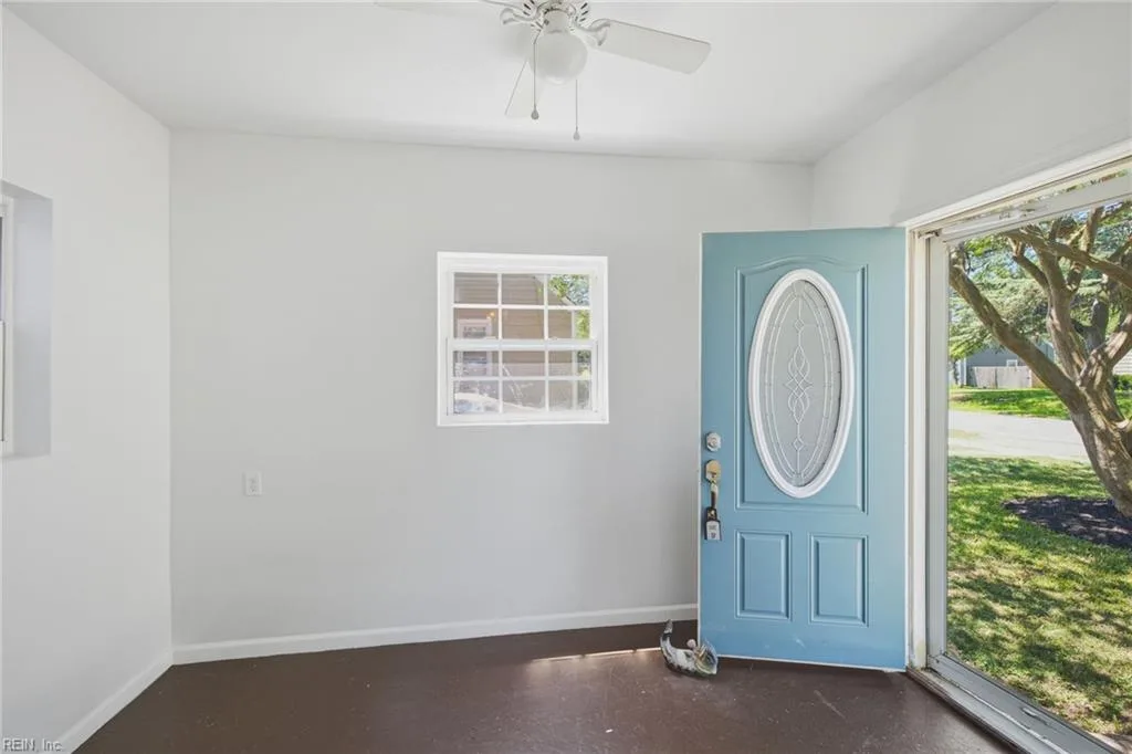 12 California AVE, PORTSMOUTH VA 23701 - Photo 3