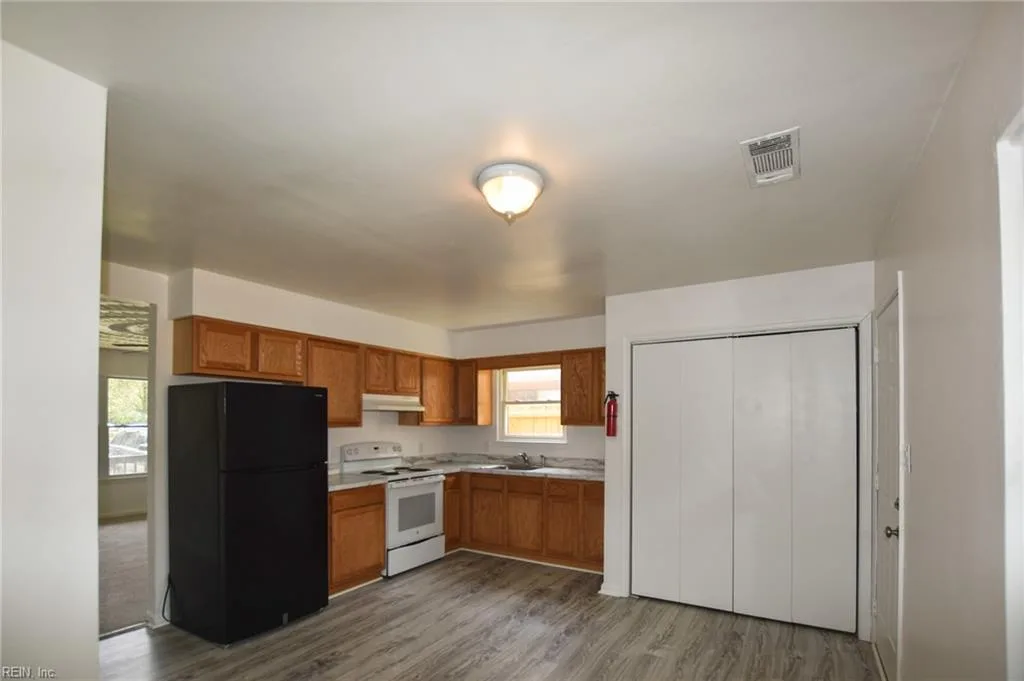 2920 S Cape Henry AVE #A, NORFOLK VA 23509 - Photo 3