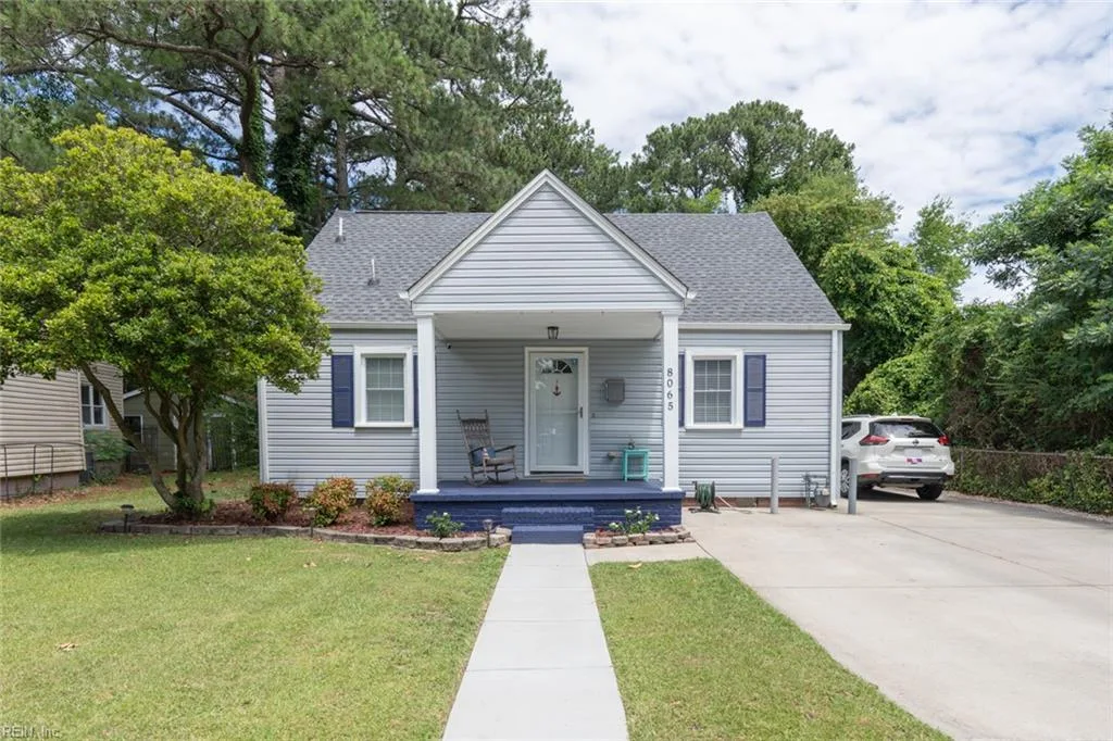 8065 W Glen RD, NORFOLK VA 23505