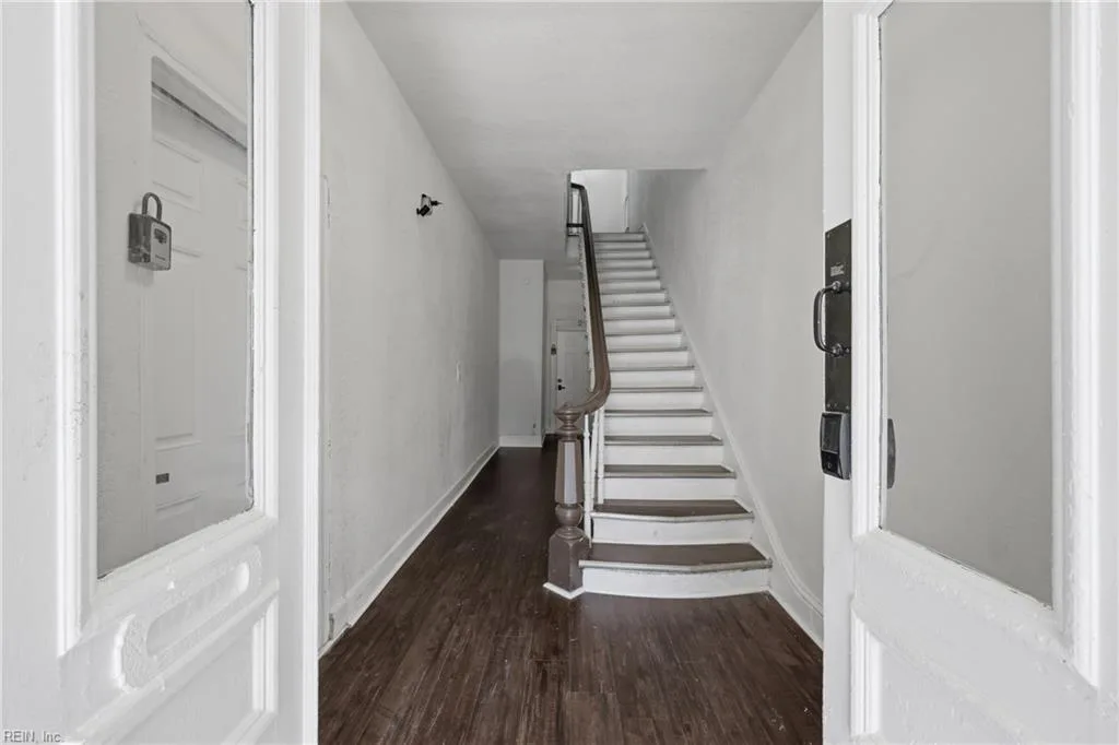 444 Dinwiddie St ST, PORTSMOUTH VA 23704 - Photo 5
