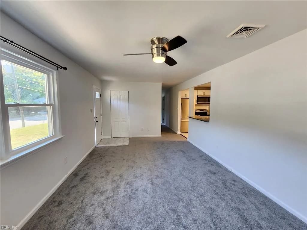 213 Picard DR, NEWPORTNEWS VA 23602 - Photo 5