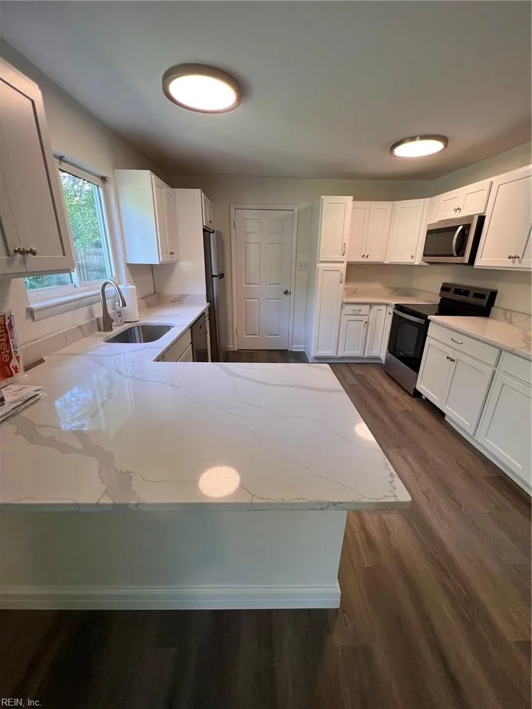 4409 Articles LN, VIRGINIABEACH VA 23455 - Photo 5