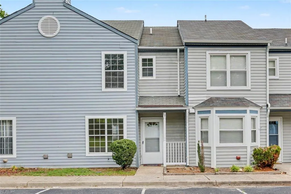 18 Bayview CT, HAMPTON VA 23664 - Photo 3