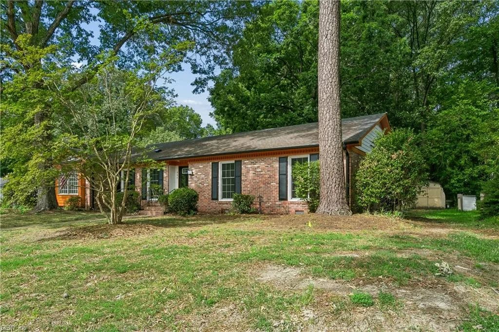 682 Village Green Parkway PW, NEWPORTNEWS VA 23602 - Photo 3