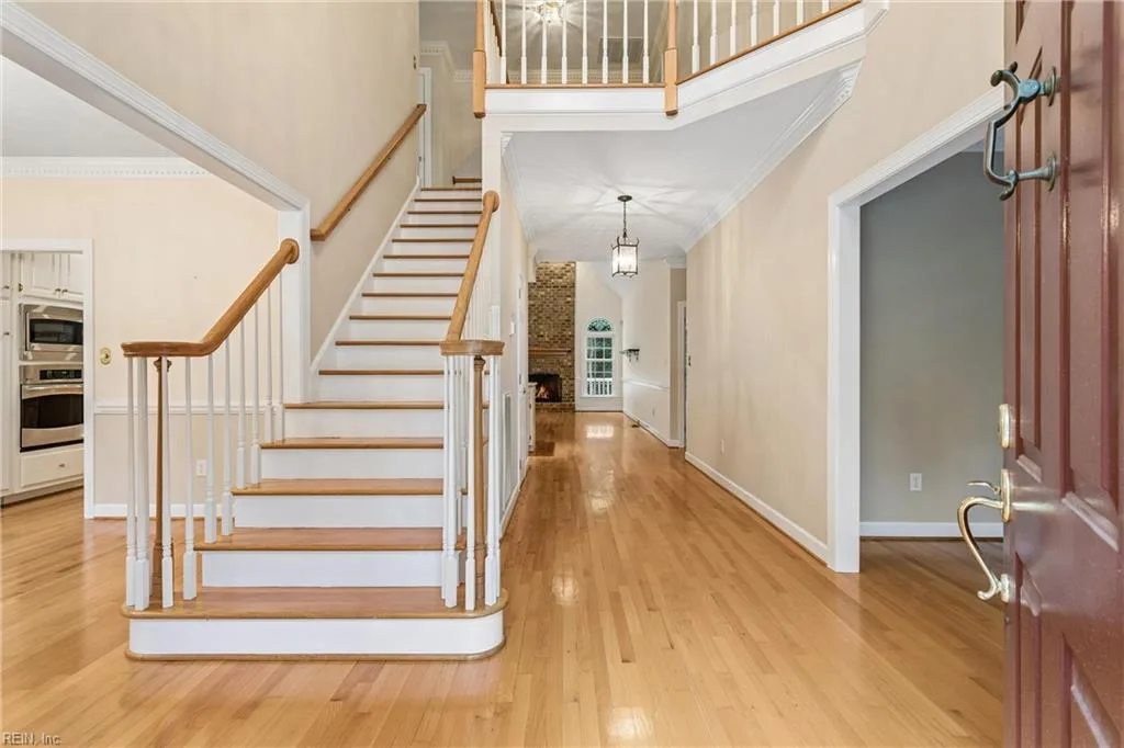 217 Yorkshire DR, WILLIAMSBURG VA 23185 - Photo 5