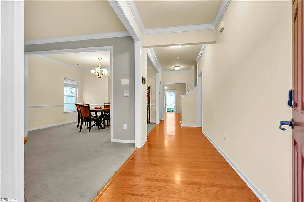 589 Leonard LN, NEWPORT NEWS VA 23601 - Photo 5