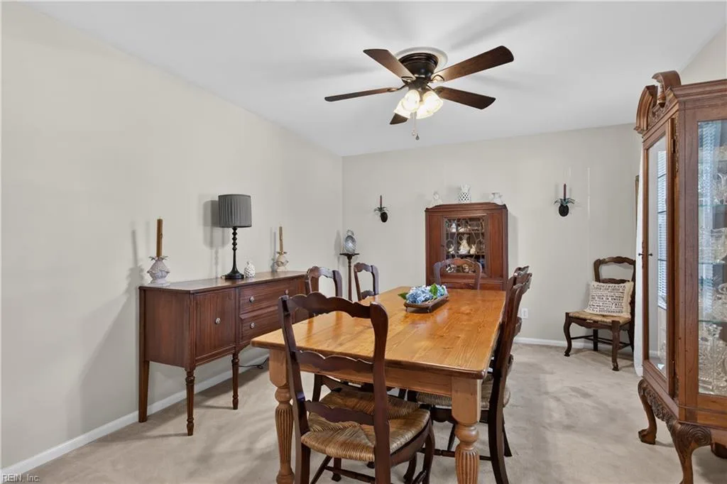 5207 Clover Hill DR, PORTSMOUTH VA 23703 - Photo 4