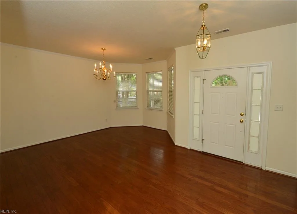 3737 Cainhoy LN, VIRGINIABEACH VA 23453 - Photo 4