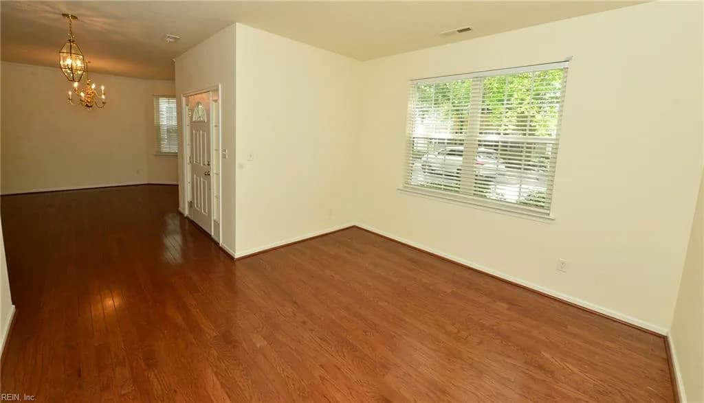 3737 Cainhoy LN, VIRGINIABEACH VA 23453 - Photo 5