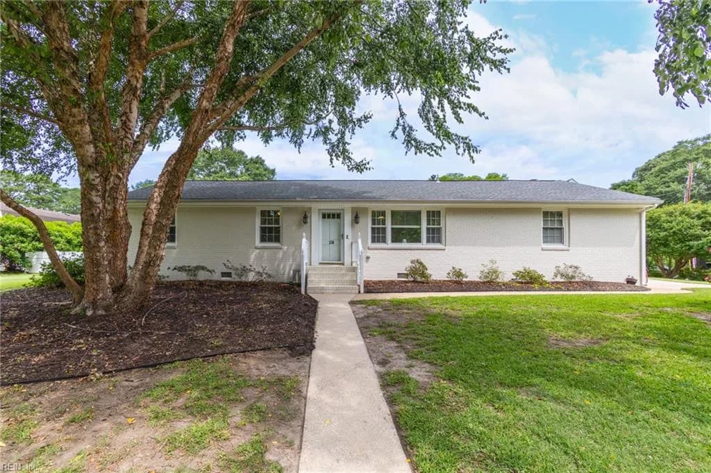 114 Bobby Jones DR, PORTSMOUTH VA 23701 - Photo 3
