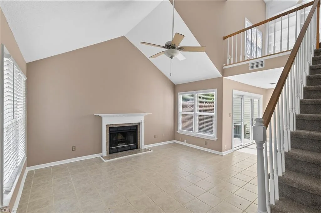 30 Hollis Wood DR, HAMPTON VA 23666 - Photo 5