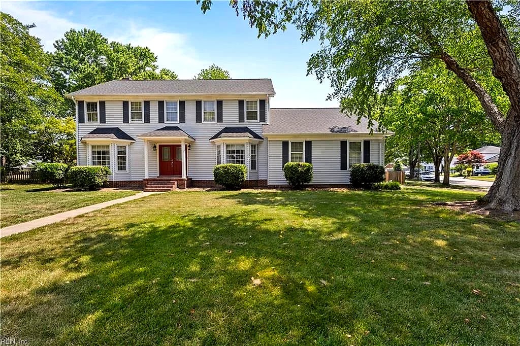 1528 Narbonne CT, Virginia Beach — 5 bed Residential, 3,078 sqft