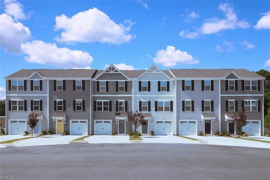 98 Clara CT, SUFFOLK VA 23434 - Main photo