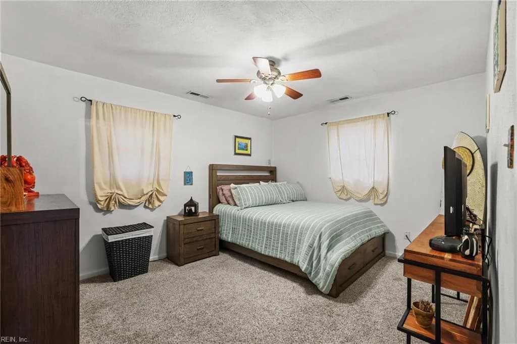 4122 Shawnee RD, CHESAPEAKE VA 23325 - Photo 5