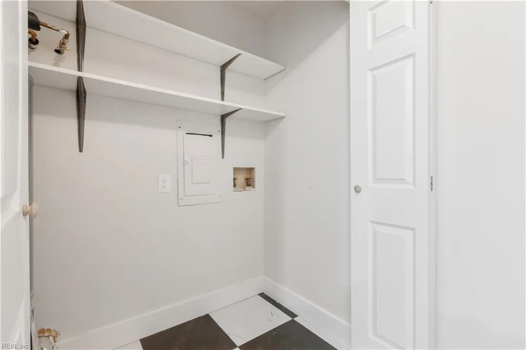 807 Morris ST, HAMPTON VA 23663 - Photo 3