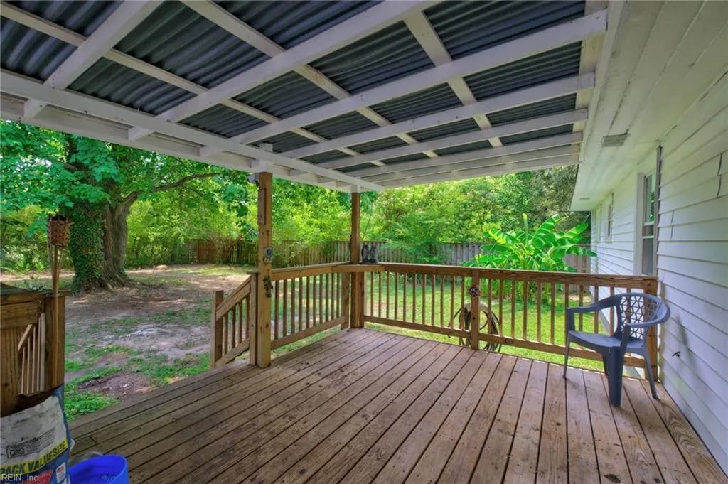 20 Woodhaven RD, NEWPORTNEWS VA 23608 - Photo 5
