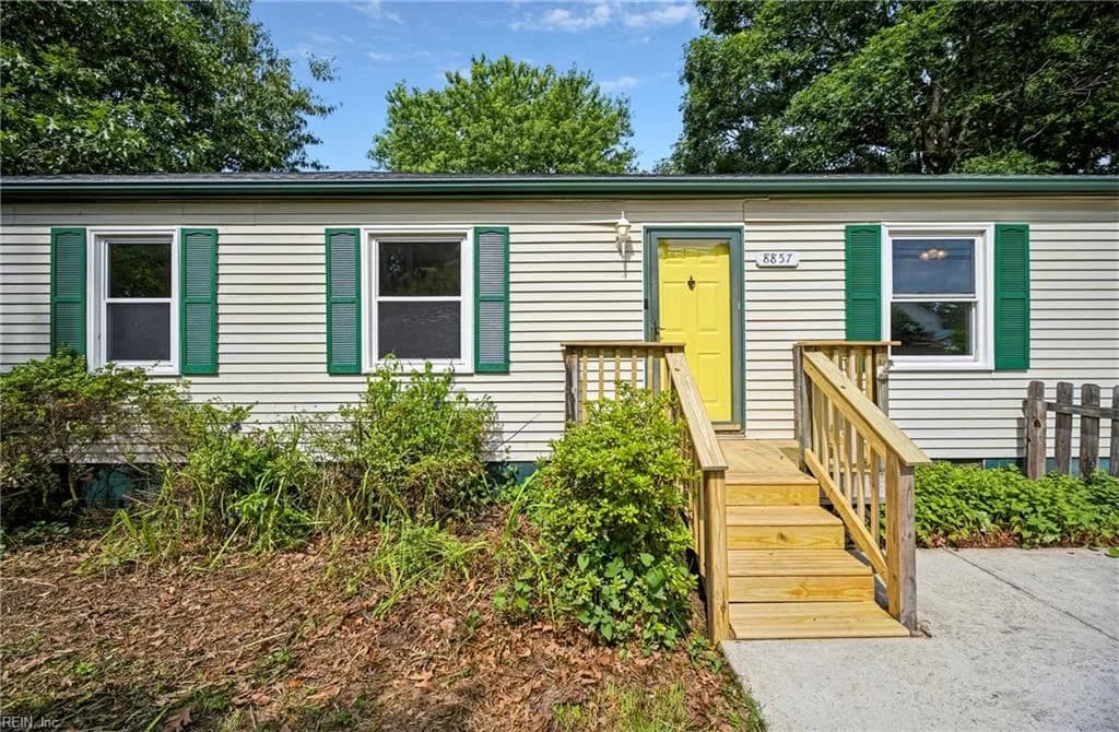 8857 Devon ST, NORFOLK VA 23503 - Photo 4