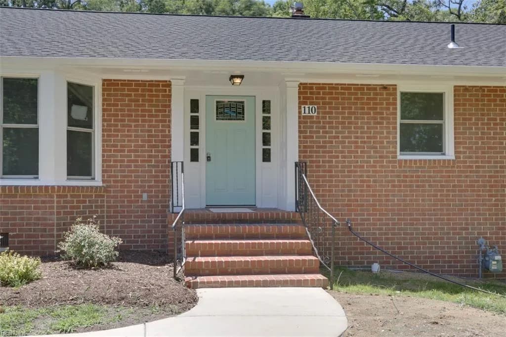 110 Artillery RD, YORKTOWN VA 23692 - Photo 5
