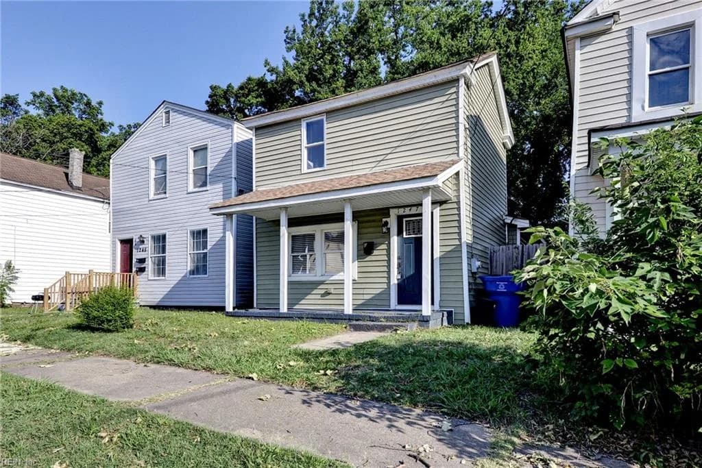 1247 29th ST, NEWPORTNEWS VA 23607 - Main photo
