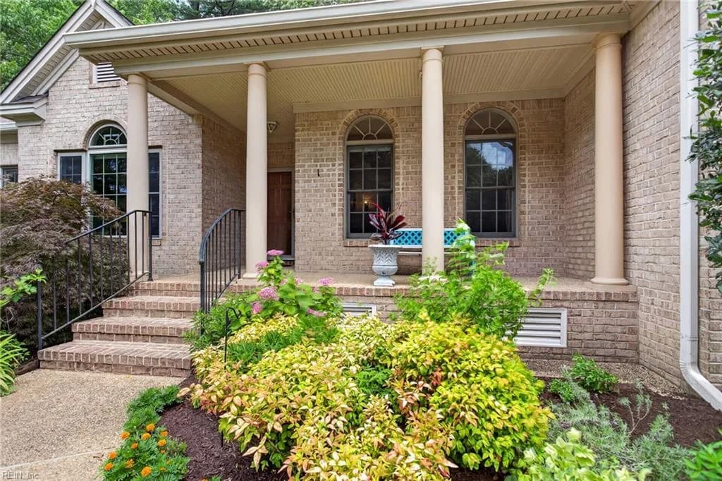 1 BLACK OAK CT, POQUOSON VA 23662 - Photo 5