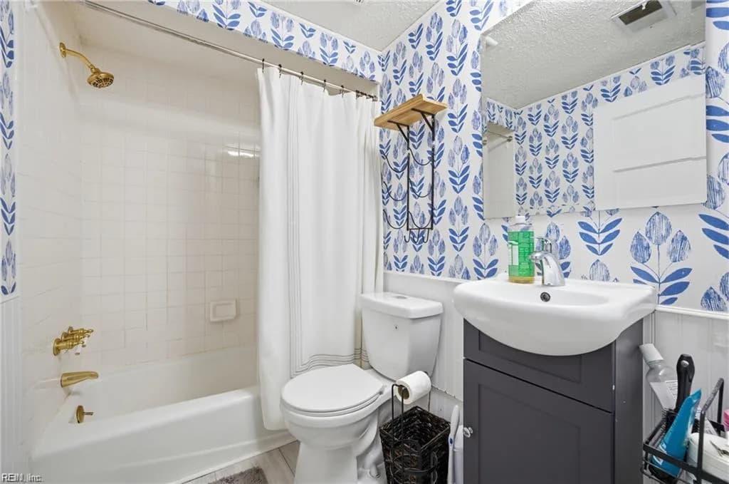 1015 Colonial AVE #4, NORFOLK VA 23507 - Photo 3