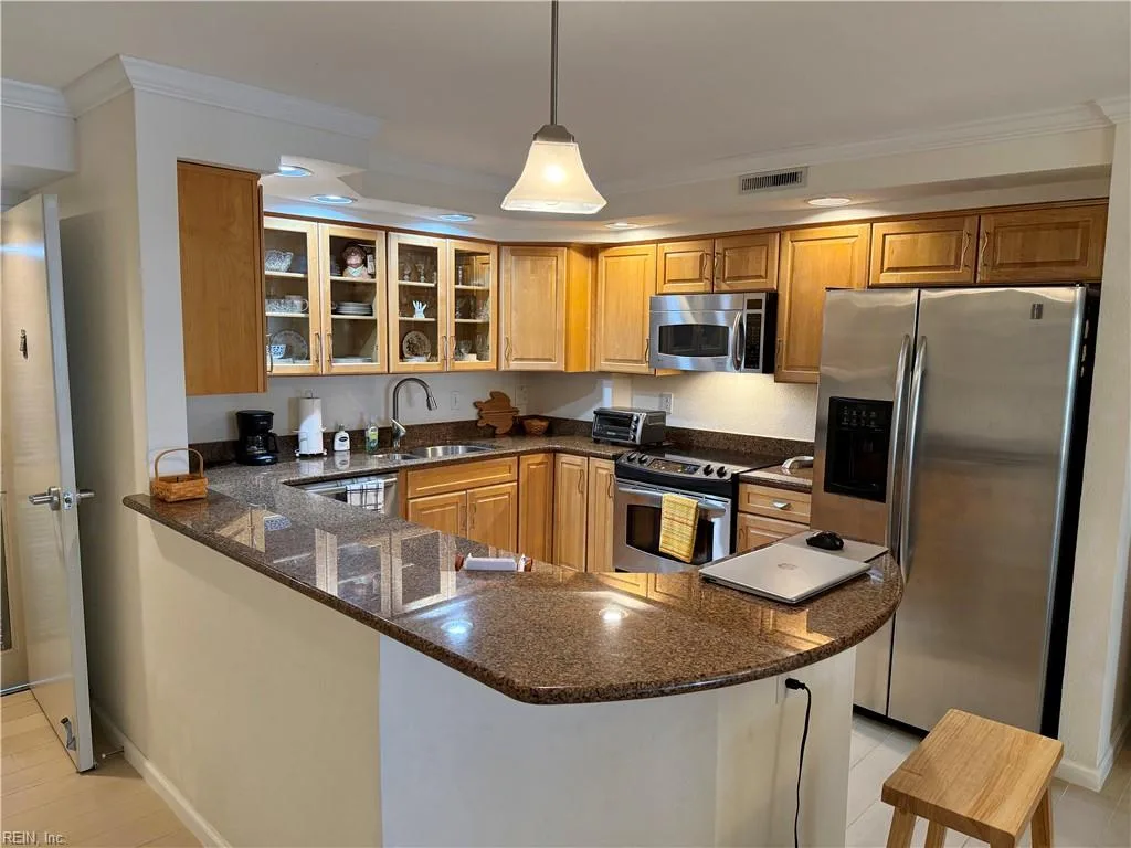 2830 Shore DR #706, VIRGINIABEACH VA 23451 - Photo 3