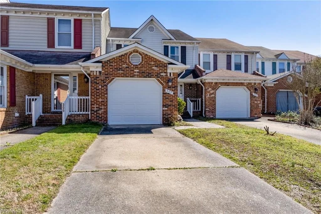 307 Pratt CT, VIRGINIABEACH VA 23452 - Photo 3
