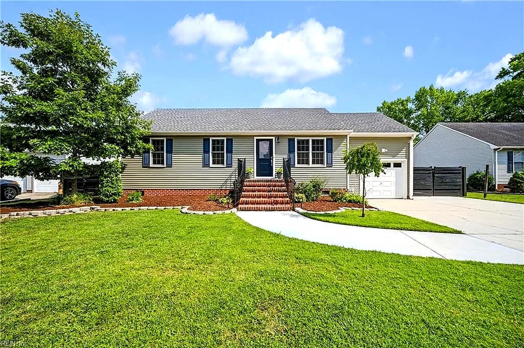 945 Aberdeen LN, CHESAPEAKE VA 23322 - Main photo
