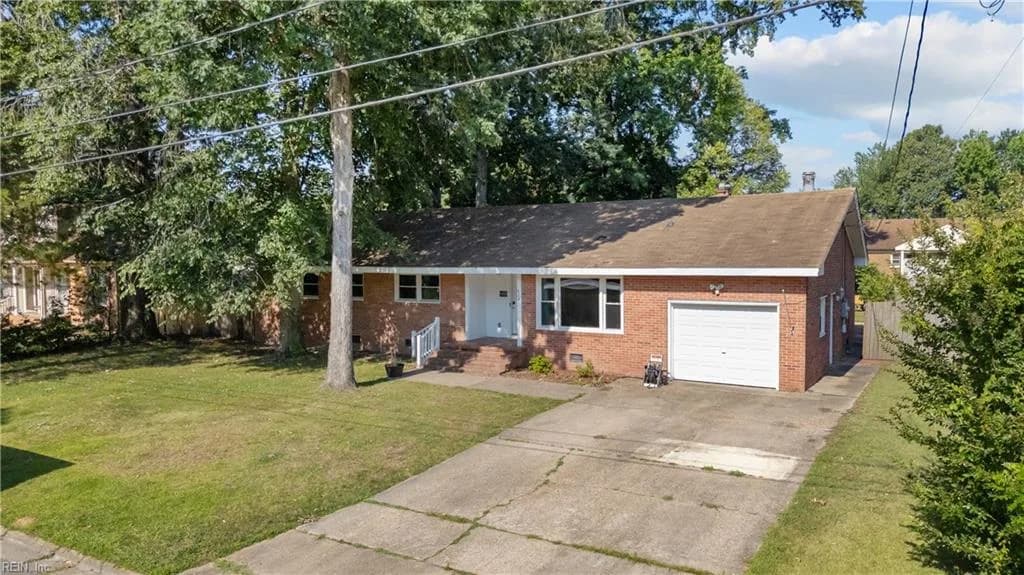 624 Rock DR, CHESAPEAKE VA 23323 - Photo 2