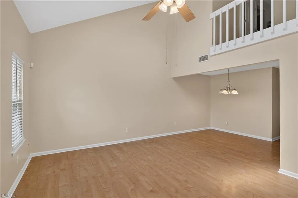 829 Huntly CT, CHESAPEAKE VA 23320 - Photo 4